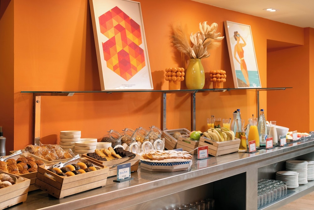 Hotel Hesperia Mallorca — Restaurant & bars in Palma de Mallorca, Balearic Islands
