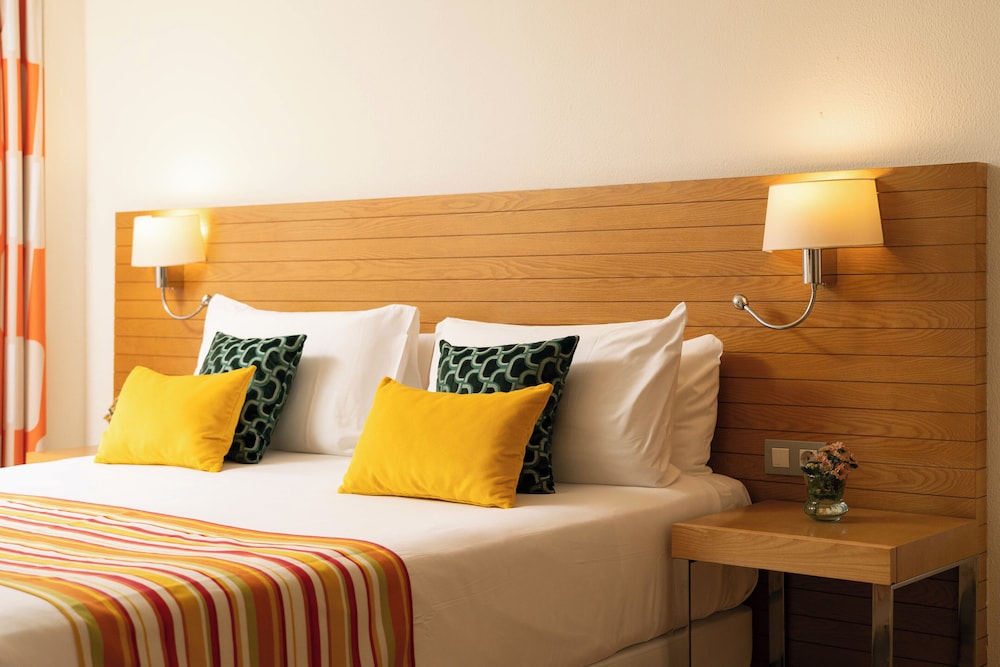 Hotel Hesperia Mallorca — Hotel rooms in Palma de Mallorca, Balearic Islands