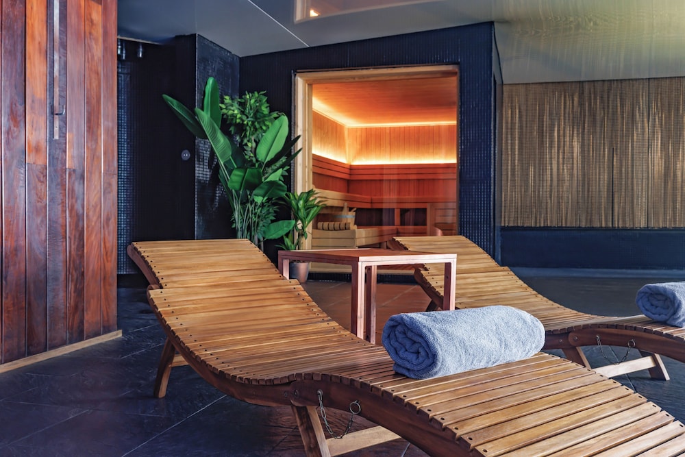 Melia Palma Marina — Hotel rooms in Palma de Mallorca, Balearic Islands