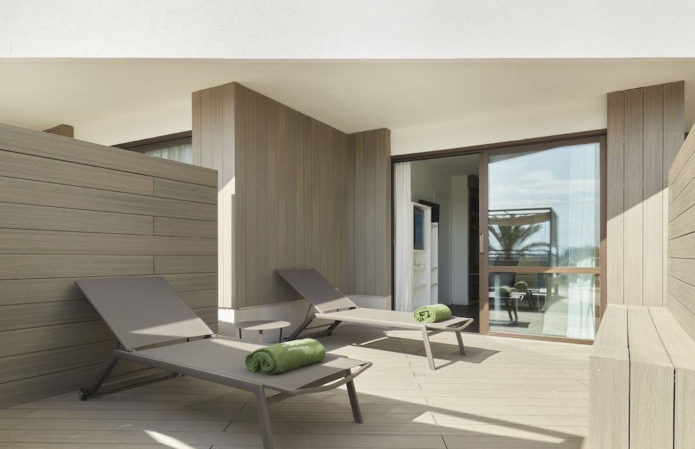 Melia Palma Marina — Hotel rooms in Palma de Mallorca, Balearic Islands