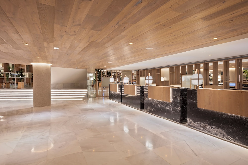 Melia Palma Marina — Hotel building in Palma de Mallorca, Balearic Islands