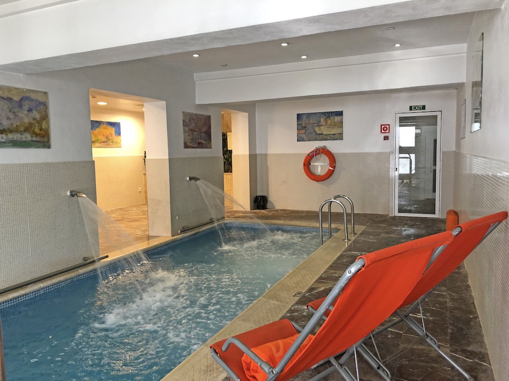 Hotel Mirador — Swimming pool in Palma de Mallorca, Balearic Islands