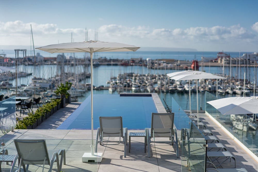 Hotel Mirador — Swimming pool in Palma de Mallorca, Balearic Islands