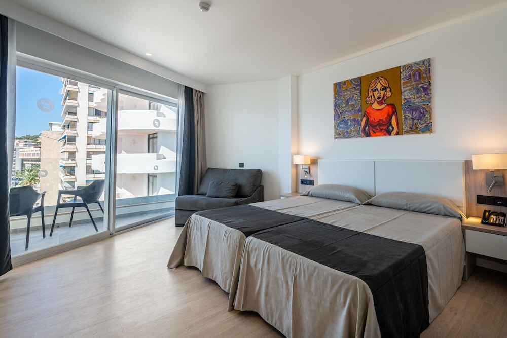 Hotel Mirador — Hotel rooms in Palma de Mallorca, Balearic Islands