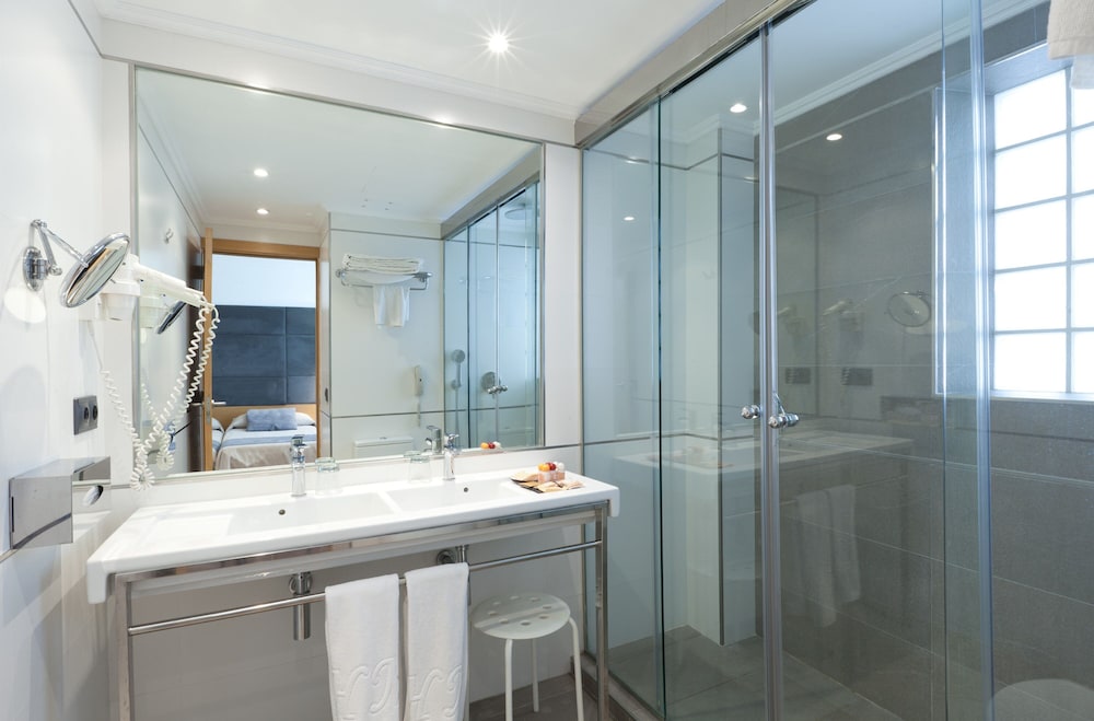 Hotel Mirador — Hotel rooms in Palma de Mallorca, Balearic Islands