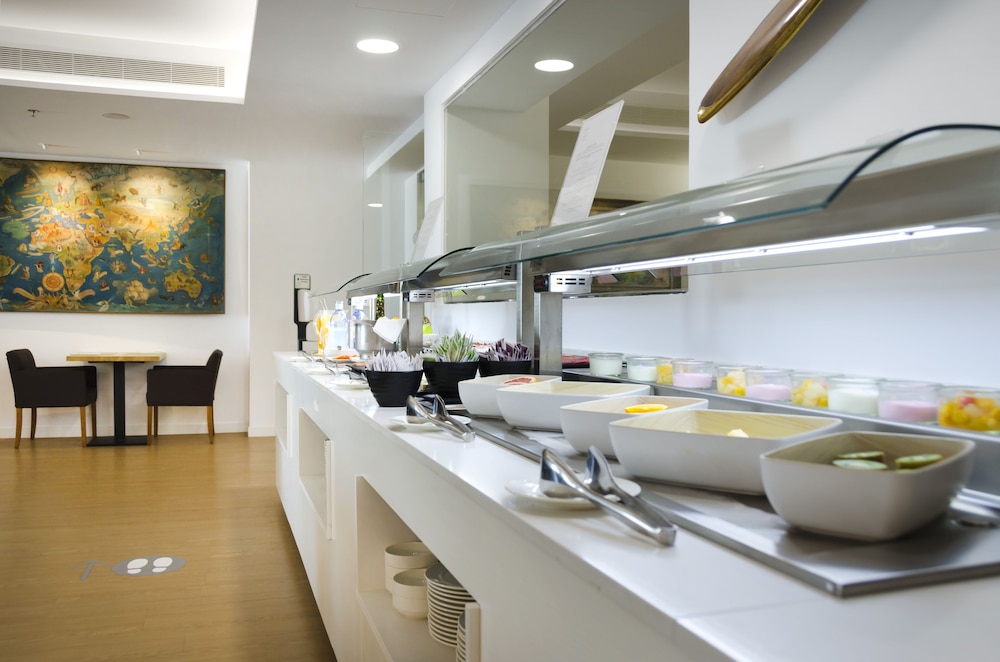 Hotel Mirador — Restaurant & bars in Palma de Mallorca, Balearic Islands