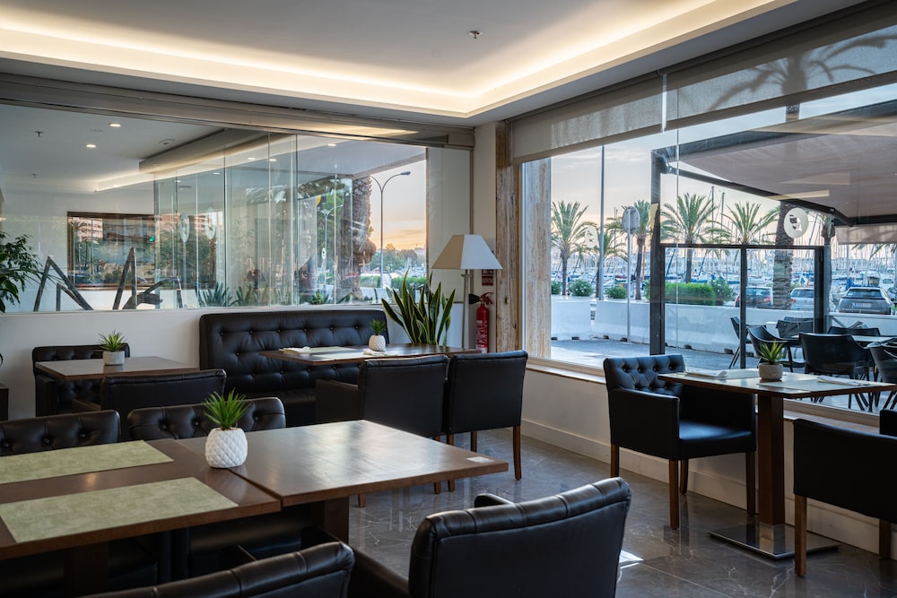Hotel Mirador — Restaurant & bars in Palma de Mallorca, Balearic Islands