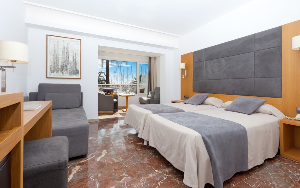 Hotel Mirador — Hotel rooms in Palma de Mallorca, Balearic Islands