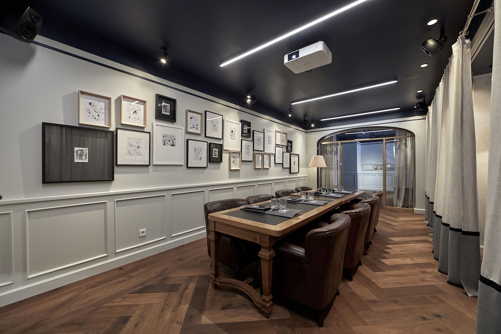MHOUSE Boutique Hotel Palma — Restaurant & bars in Palma de Mallorca, Balearic Islands