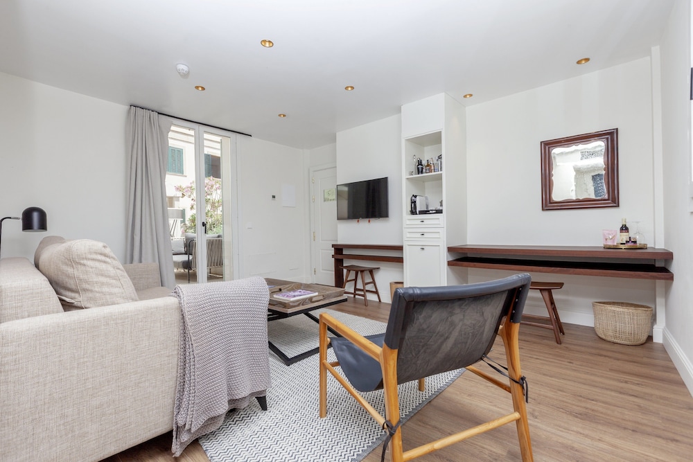MHOUSE Boutique Hotel Palma — Hotel rooms in Palma de Mallorca, Balearic Islands