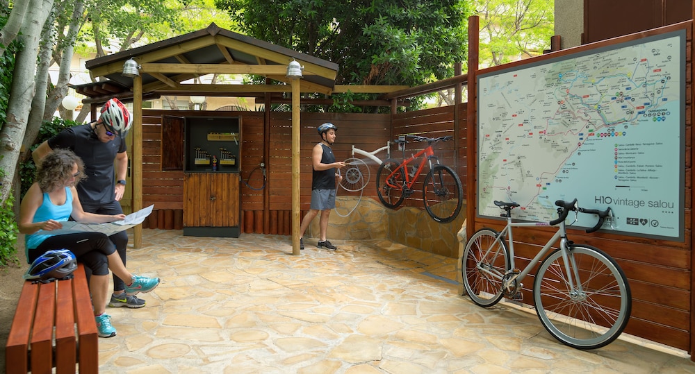 H10 Vintage Salou - Adults Only — Sports & recreation in Salou, Catalonia