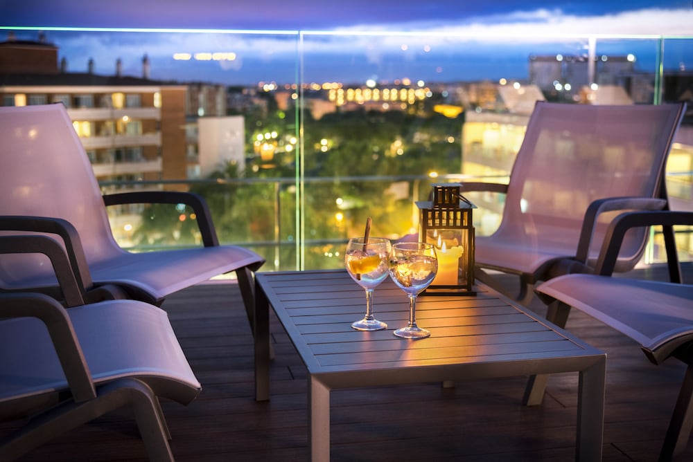 H10 Vintage Salou - Adults Only — Restaurant & bars in Salou, Catalonia