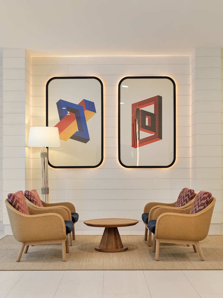 H10 Mediterranean Village — Shared spaces in Salou, Catalonia