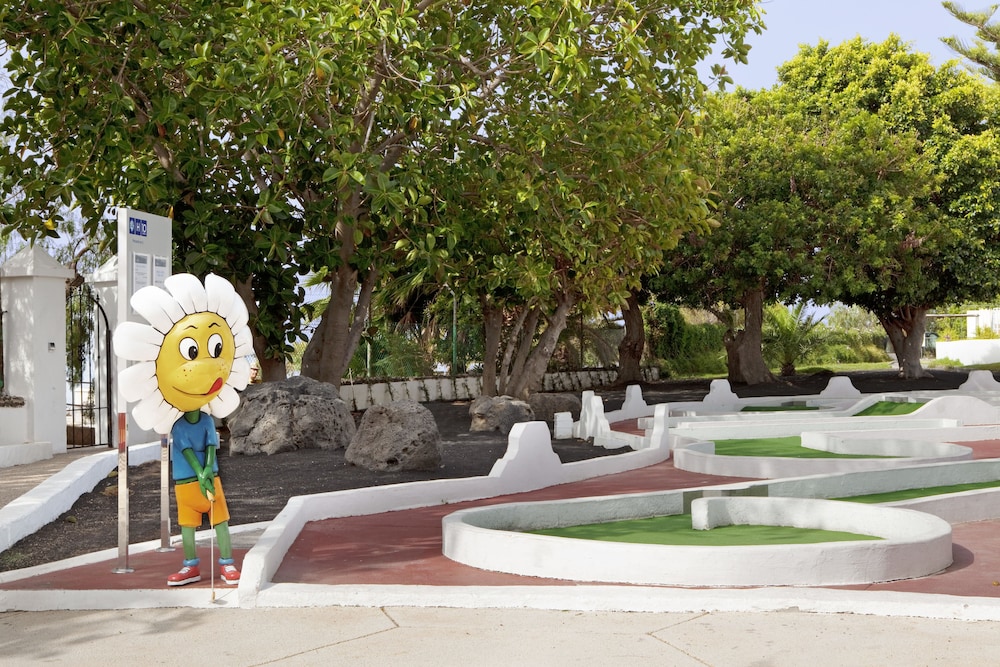 H10 Lanzarote Princess — Attractions for children in Playa Blanca, Canary Islands