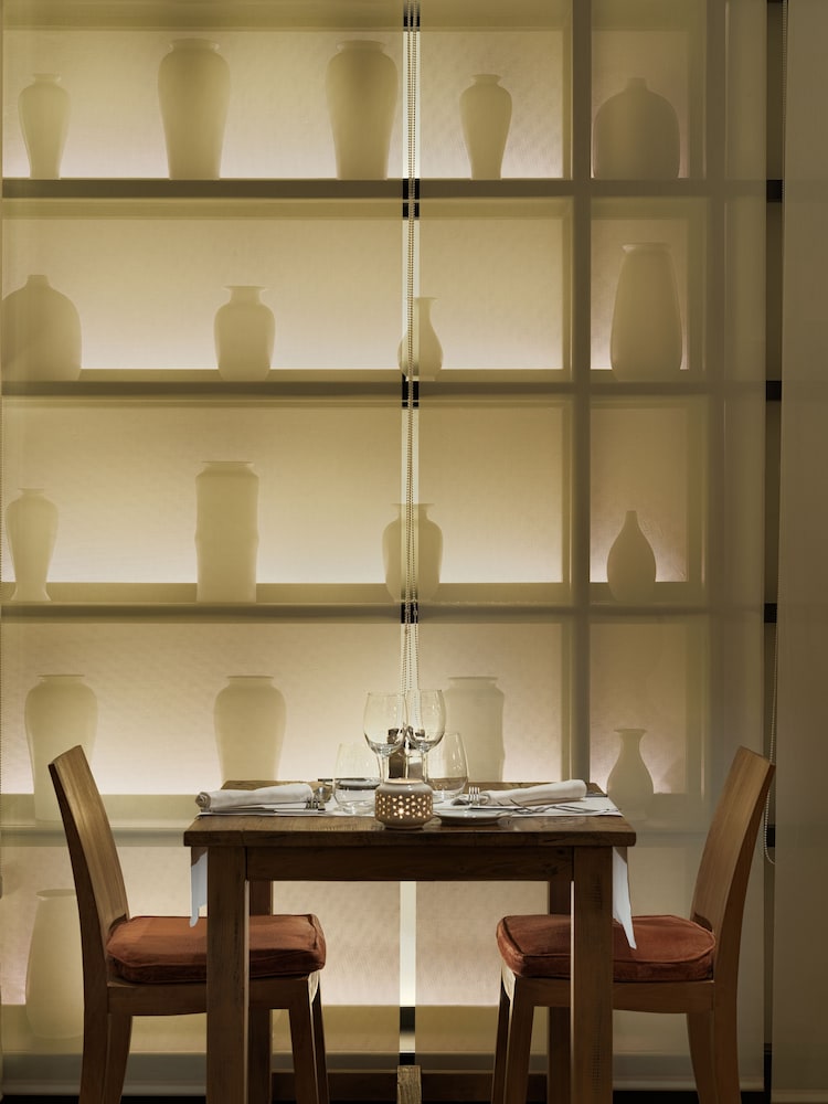 H10 Lanzarote Princess — Restaurant & bars in Playa Blanca, Canary Islands