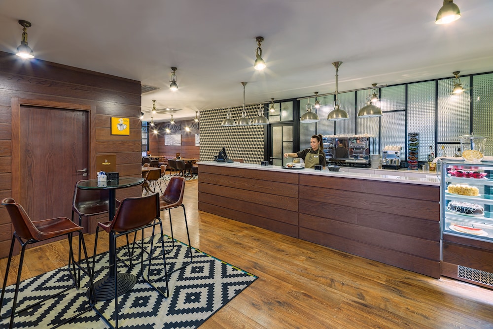 H10 Rubicón Horizons Collection — Restaurant & bars in Playa Blanca, Canary Islands