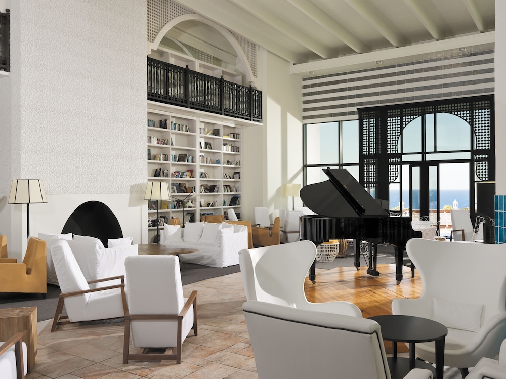 H10 Timanfaya Palace — Hotel rooms in Playa Blanca, Canary Islands
