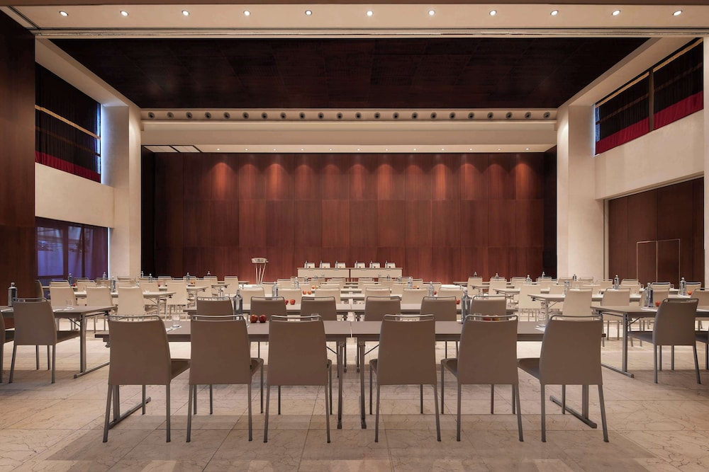 NH Collection Sevilla — Restaurant & bars in Seville, Andalusia