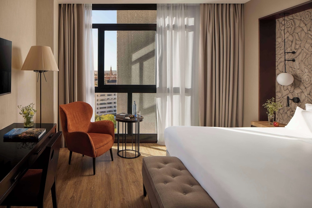 NH Collection Sevilla — Hotel rooms in Seville, Andalusia