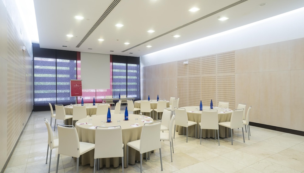 NH Collection Sevilla — Restaurant & bars in Seville, Andalusia