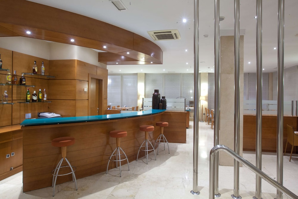 NH San Pedro — Restaurant & bars in Marbella, Andalusia