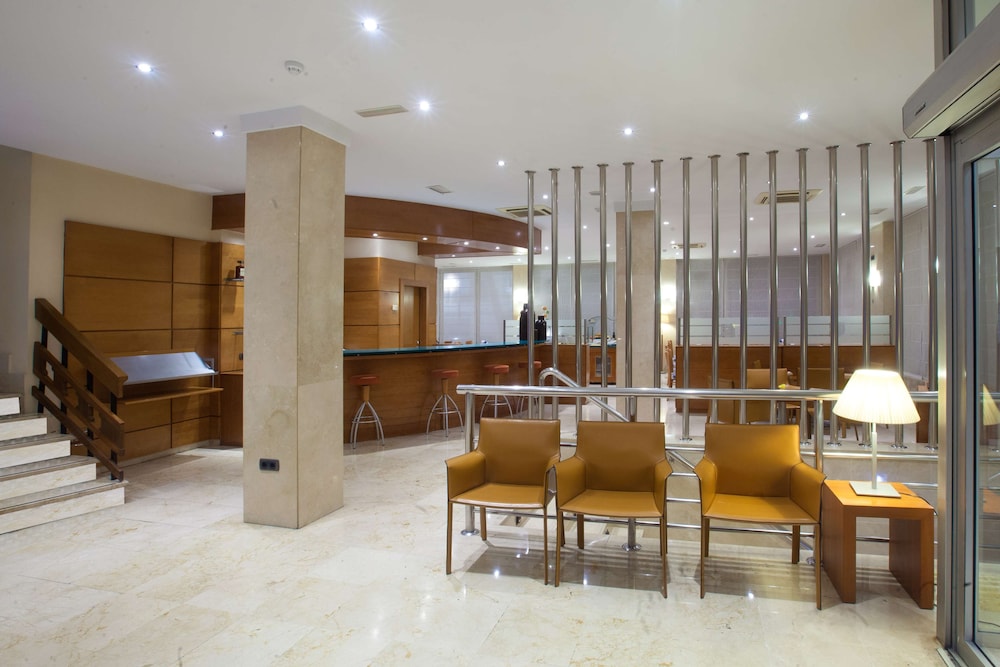 NH San Pedro — Restaurant & bars in Marbella, Andalusia