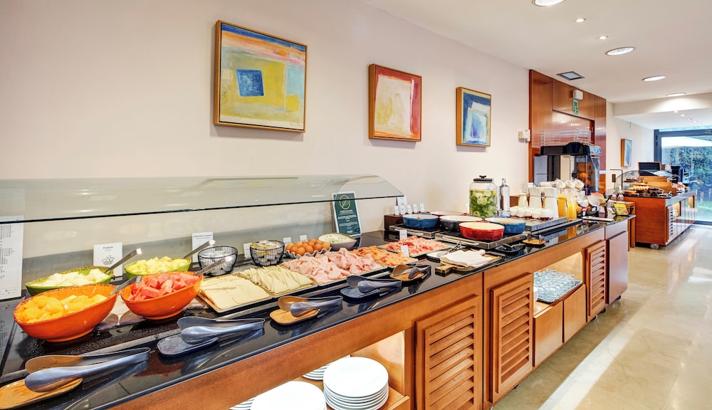 Sercotel Cornella Barcelona — Restaurant & bars in Barcelona, Catalonia