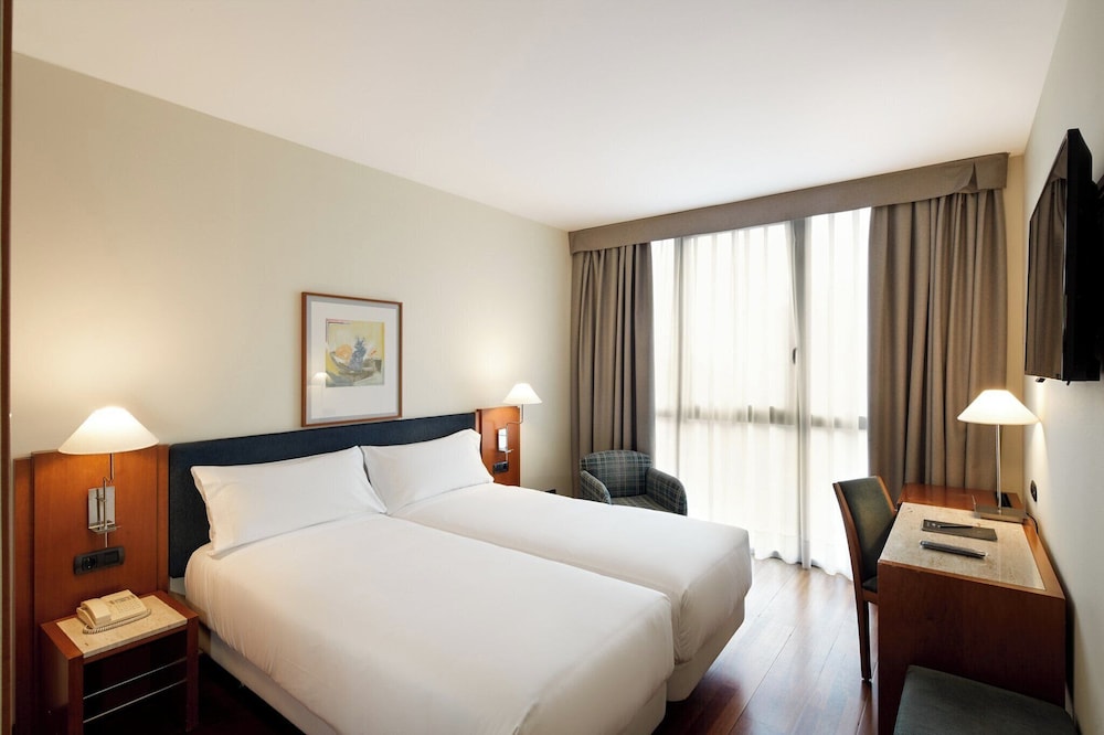 Sercotel Cornella Barcelona — Hotel rooms in Barcelona, Catalonia