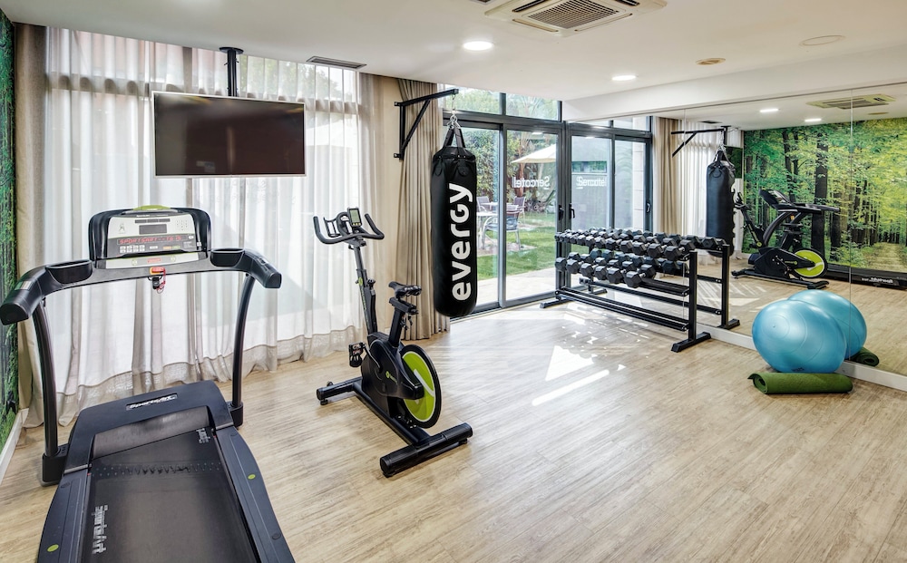 Sercotel Cornella Barcelona — Sports & recreation in Barcelona, Catalonia