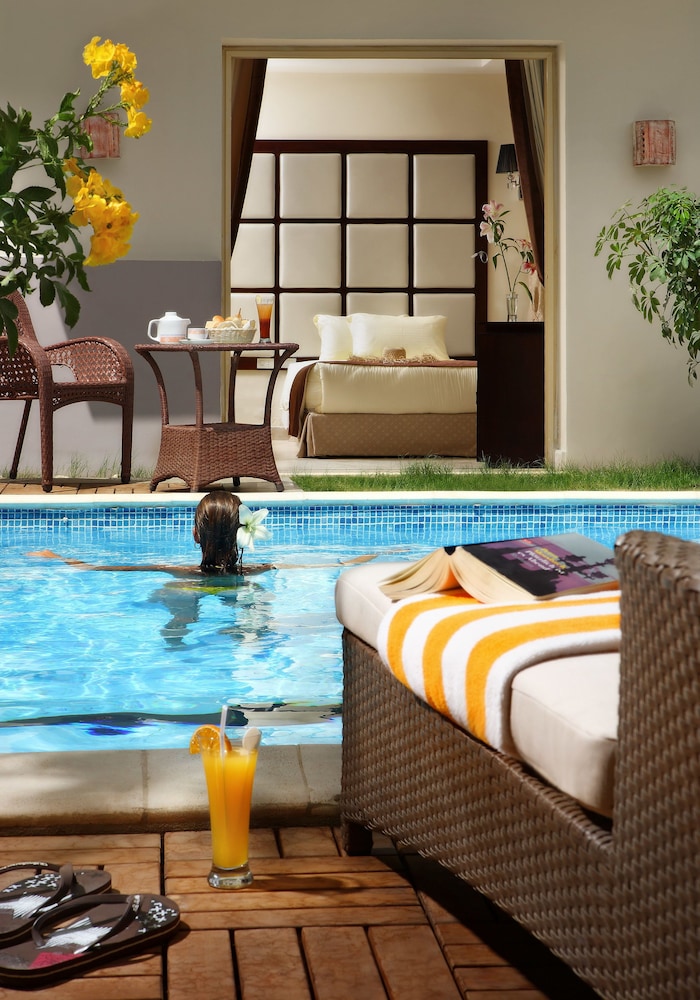 SUNRISE Crystal Bay Resort - Grand Select — Swimming pool in Hurghada, Red Sea