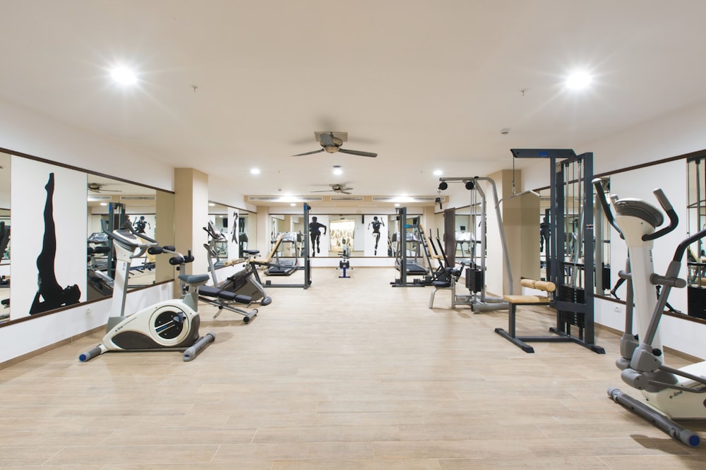 Hotel Riu Bravo - 0'0 All Inclusive — Sports & recreation in Playa de Palma, Balearic Islands