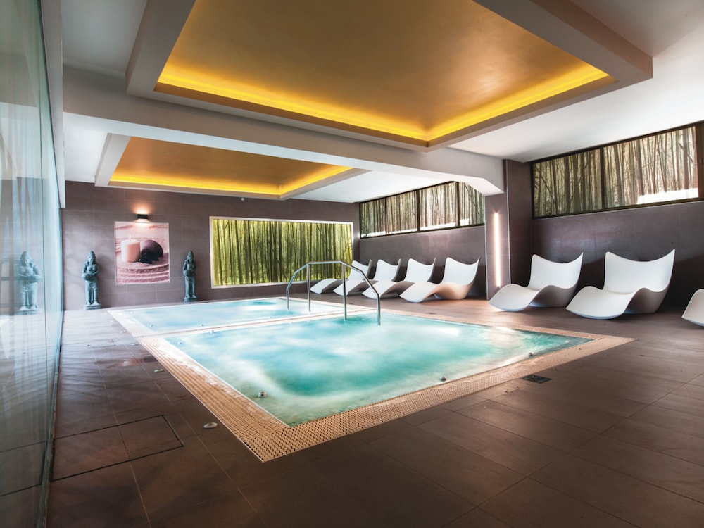 Hotel Riu Bravo - 0'0 All Inclusive — Spa in Playa de Palma, Balearic Islands