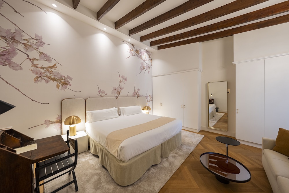 Hotel Palacio Ca Sa Galesa — Hotel rooms in Palma de Mallorca, Balearic Islands