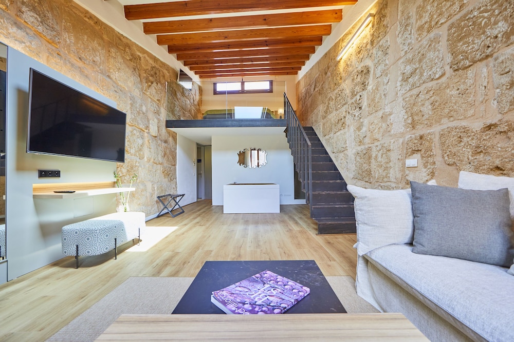 Santa Clara Urban Hotel & Spa — Hotel rooms in Palma de Mallorca, Balearic Islands