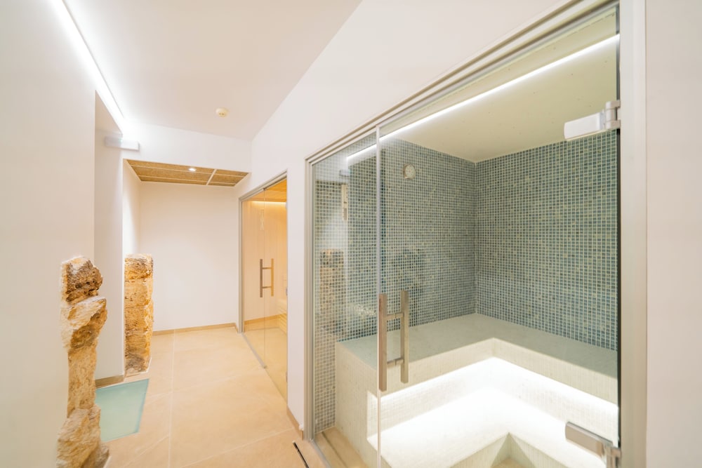 Santa Clara Urban Hotel & Spa — Spa in Palma de Mallorca, Balearic Islands
