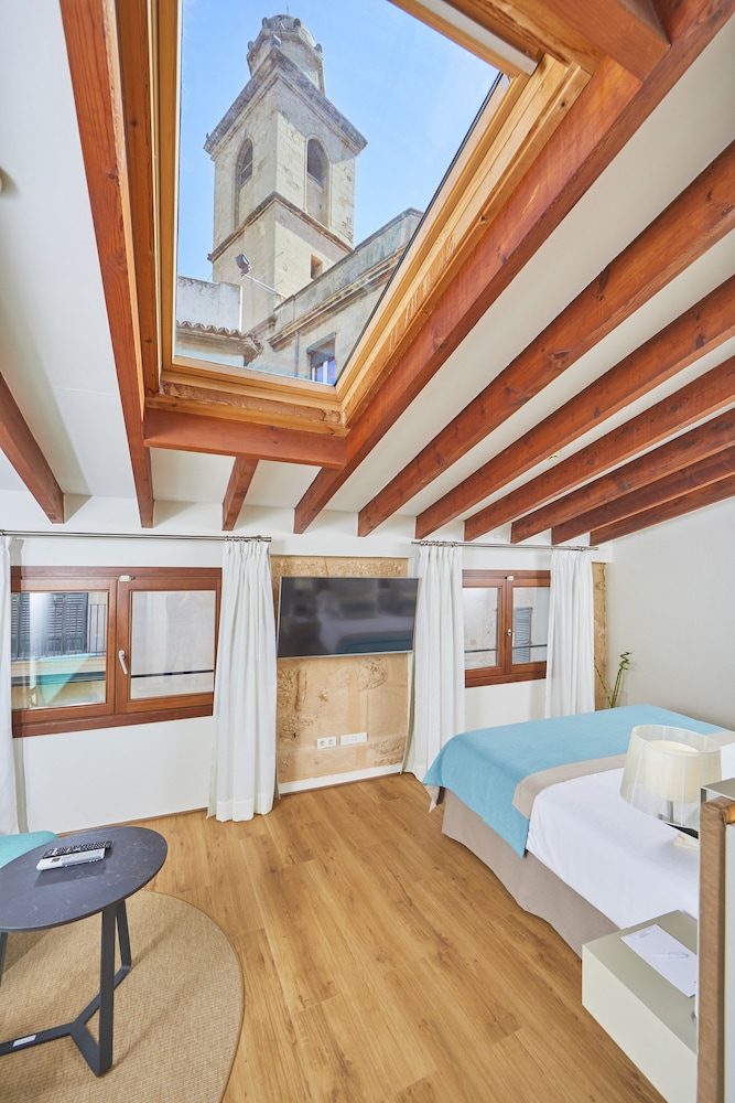 Santa Clara Urban Hotel & Spa — Hotel rooms in Palma de Mallorca, Balearic Islands