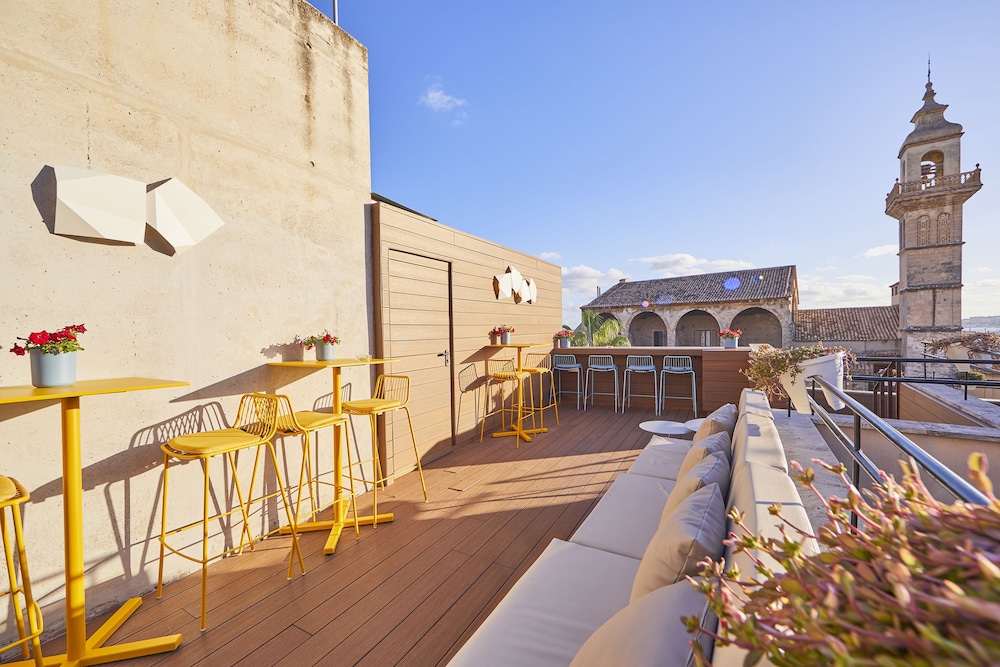 Santa Clara Urban Hotel & Spa — Restaurant & bars in Palma de Mallorca, Balearic Islands