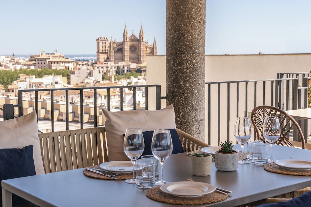 Hotel Saratoga — Attractions in the area in Palma de Mallorca, Balearic Islands