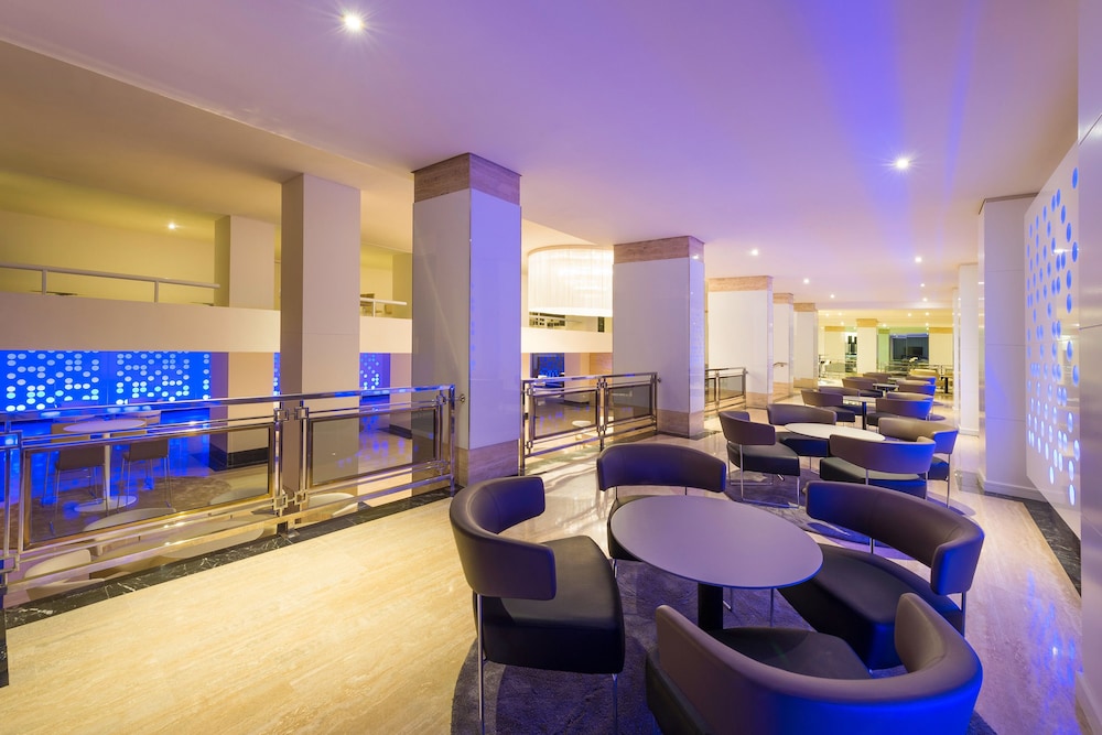 Hotel Palma Bellver Affiliated by Meliá — Restaurant & bars in Palma de Mallorca, Balearic Islands