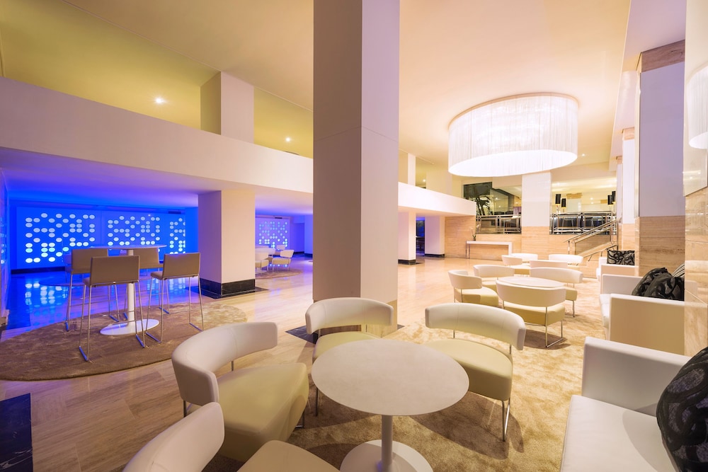 Hotel Palma Bellver Affiliated by Meliá — Restaurant & bars in Palma de Mallorca, Balearic Islands