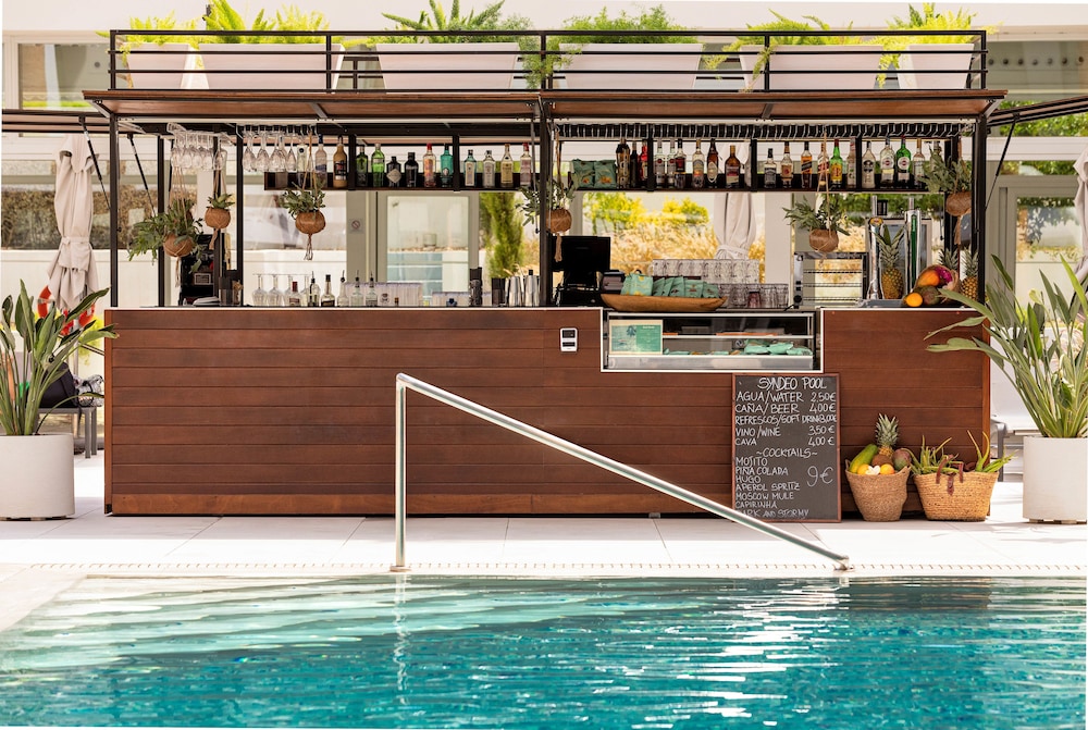 INNSiDE by Meliá Palma Bosque — Restaurant & bars in Palma de Mallorca, Balearic Islands