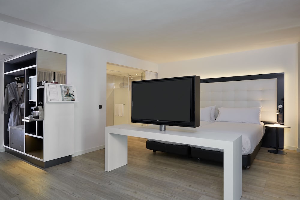INNSiDE by Meliá Palma Bosque — Hotel rooms in Palma de Mallorca, Balearic Islands