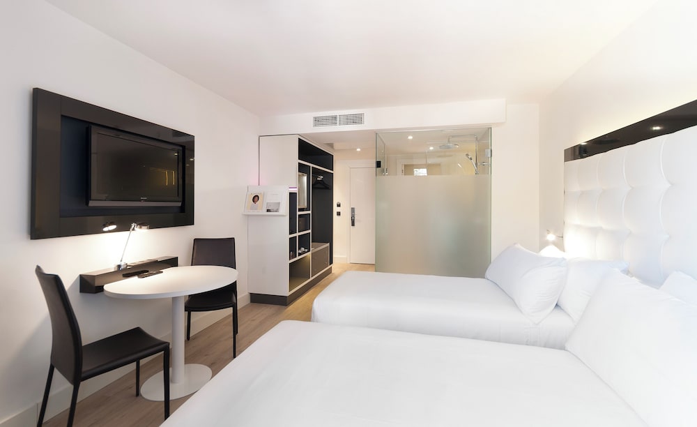 INNSiDE by Meliá Palma Bosque — Hotel rooms in Palma de Mallorca, Balearic Islands
