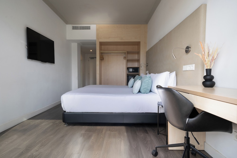 INNSiDE by Meliá Palma Center — Hotel rooms in Palma de Mallorca, Balearic Islands
