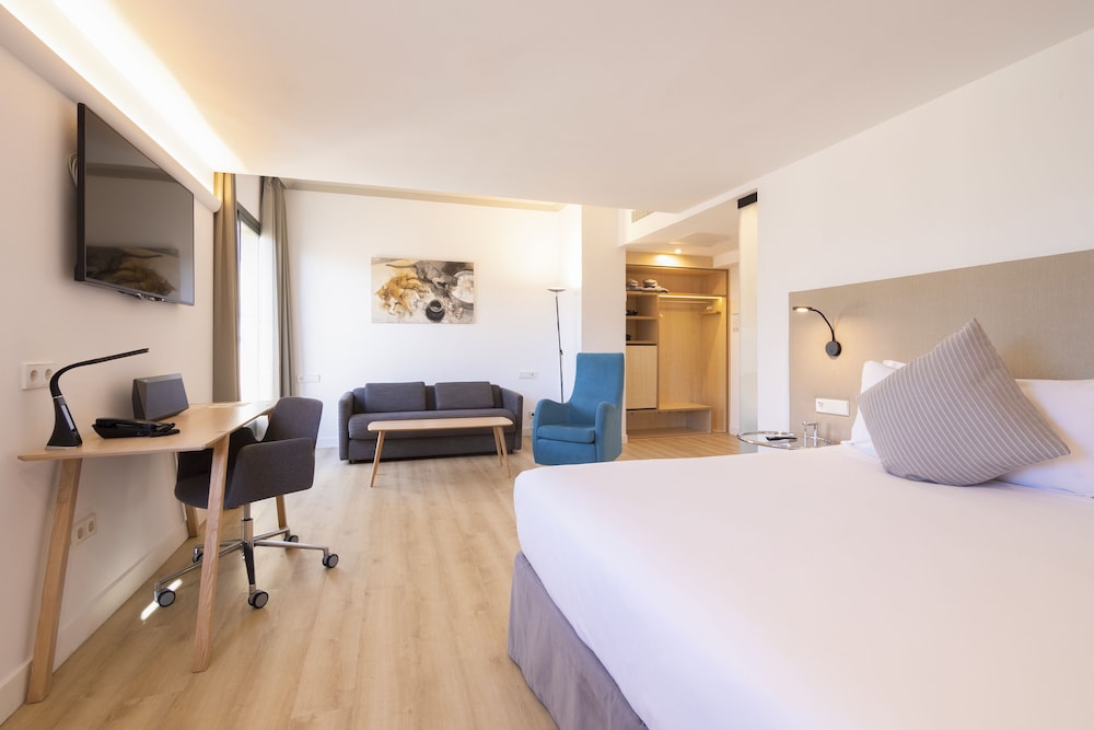INNSiDE by Meliá Palma Center — Hotel rooms in Palma de Mallorca, Balearic Islands