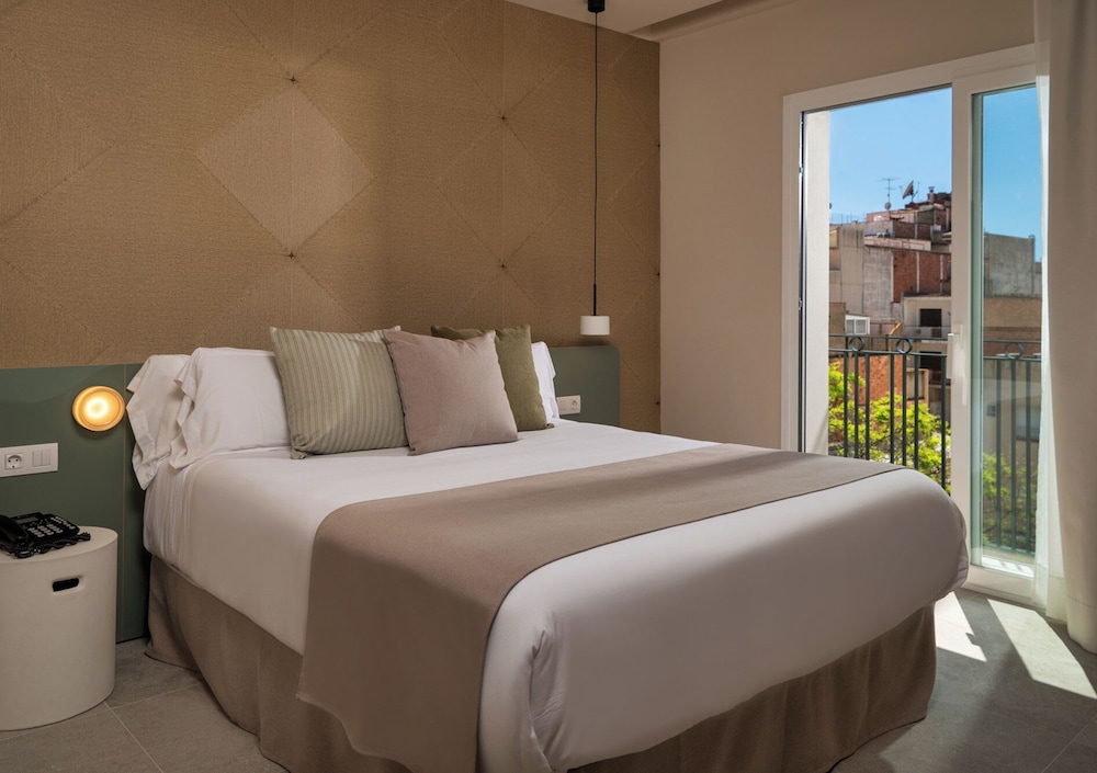 AQUA Hotel Bertran Park - Adults Recommended — Hotel rooms in Lloret de Mar, Catalonia