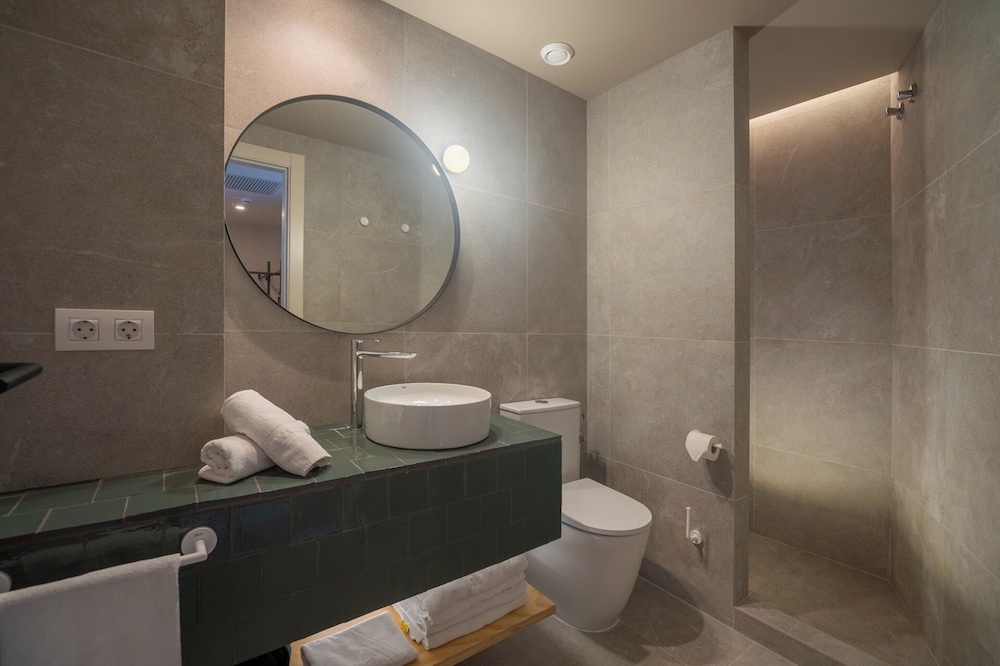 AQUA Hotel Bertran Park - Adults Recommended — Hotel rooms in Lloret de Mar, Catalonia