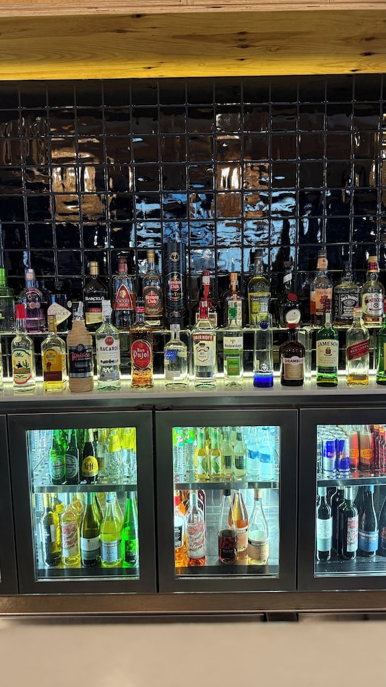 AQUA Hotel Bertran Park - Adults Recommended — Restaurant & bars in Lloret de Mar, Catalonia