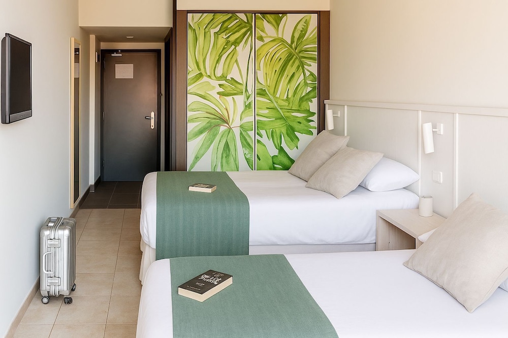 AQUA Hotel Bertran Park - Adults Recommended — Hotel rooms in Lloret de Mar, Catalonia