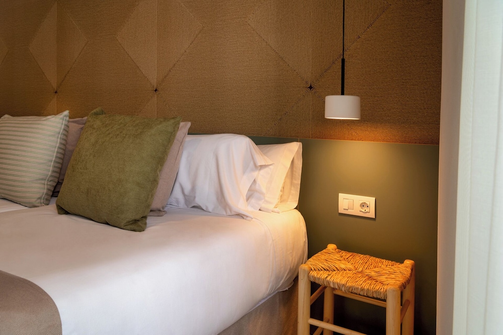 AQUA Hotel Bertran Park - Adults Recommended — Hotel rooms in Lloret de Mar, Catalonia
